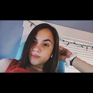 Meet your Posher, Valerie